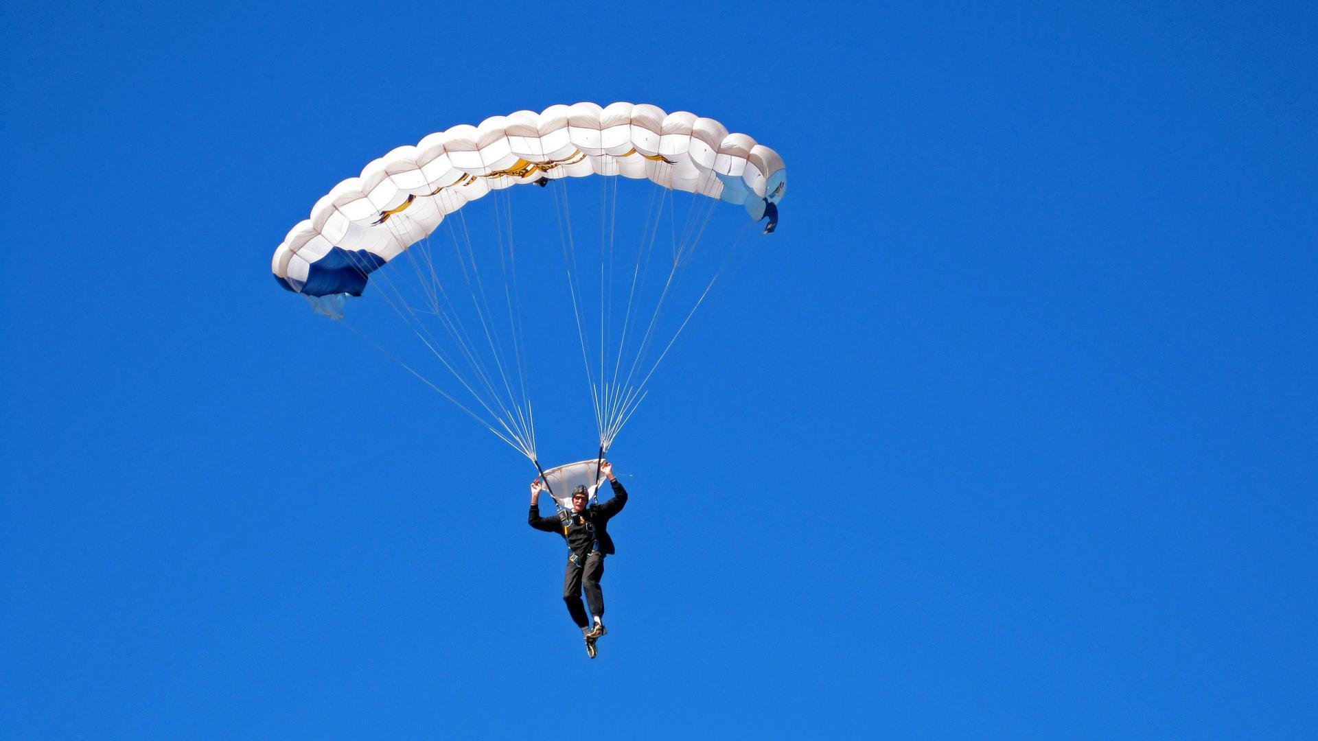 _创新水上冲浪:科技浪尖的速度与激情_,水上冲浪介绍